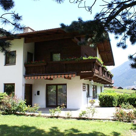 Ferienwohnung Zita Weber Neustift im Stubaital Exterior foto